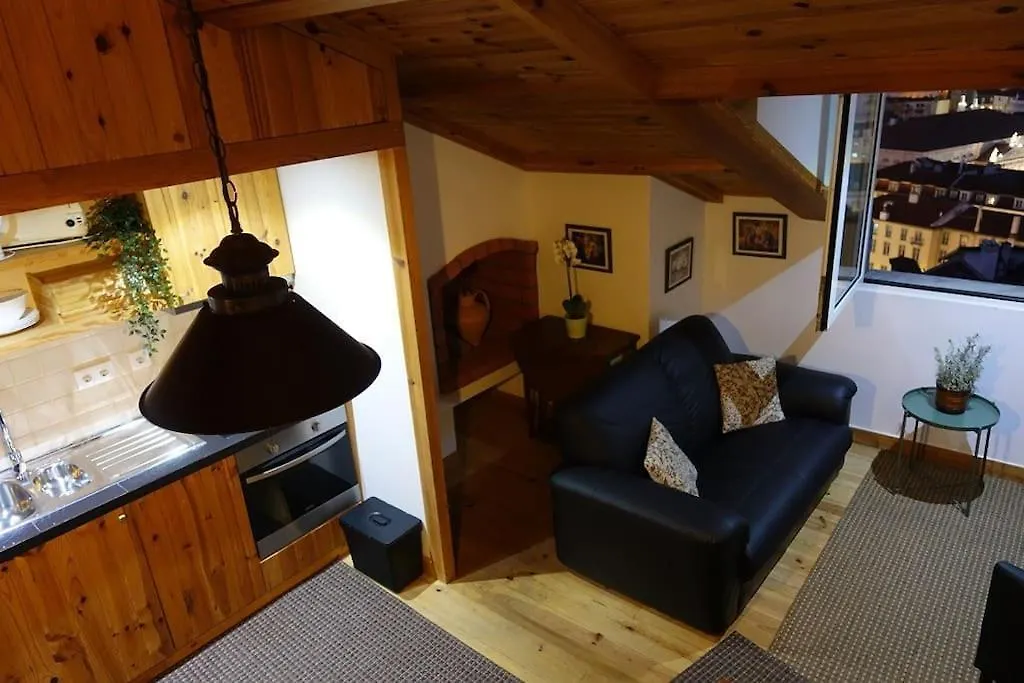 Charm And Fantastic View In A Fully Equipped Home In Center Lisbon 0*,